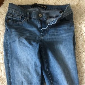 Light wash express jeans